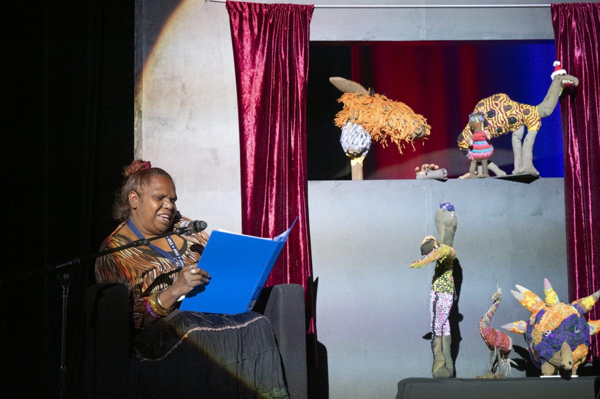 5. Yarrenyty Arltere Artists puppet show, at the Desert Mob 2024 Symposium. Photo by Sara Maiorino. Courtesy Desart